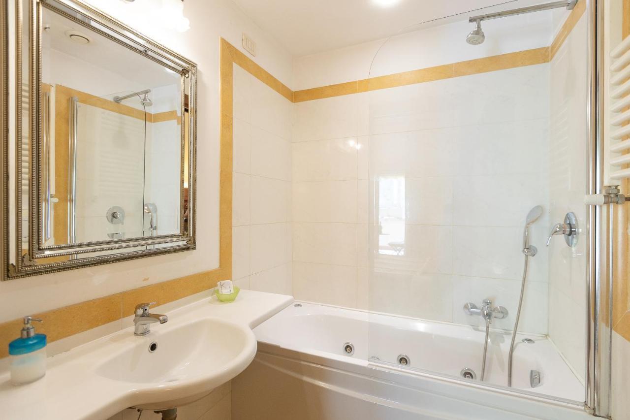 Internouno Deluxe Hotel Roma Ngoại thất bức ảnh