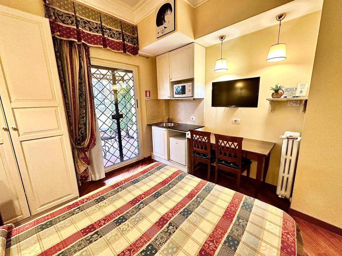 Internouno Deluxe Hotel Roma Phòng bức ảnh